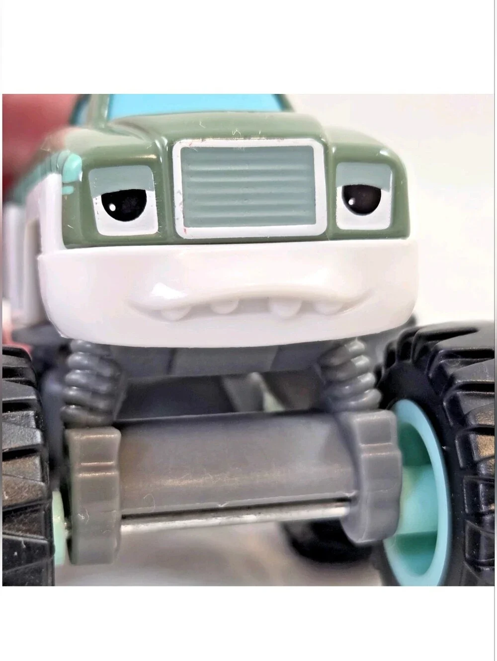 Blaze and the Monster Machines Rudy DTK28 Green Diecast Truck Nickelodeon Mattel